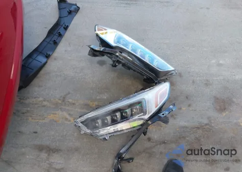 2018 Acura Tlx Tech Pkg z USA, uszkodzony, nr VIN 19UUB1F59JA010673